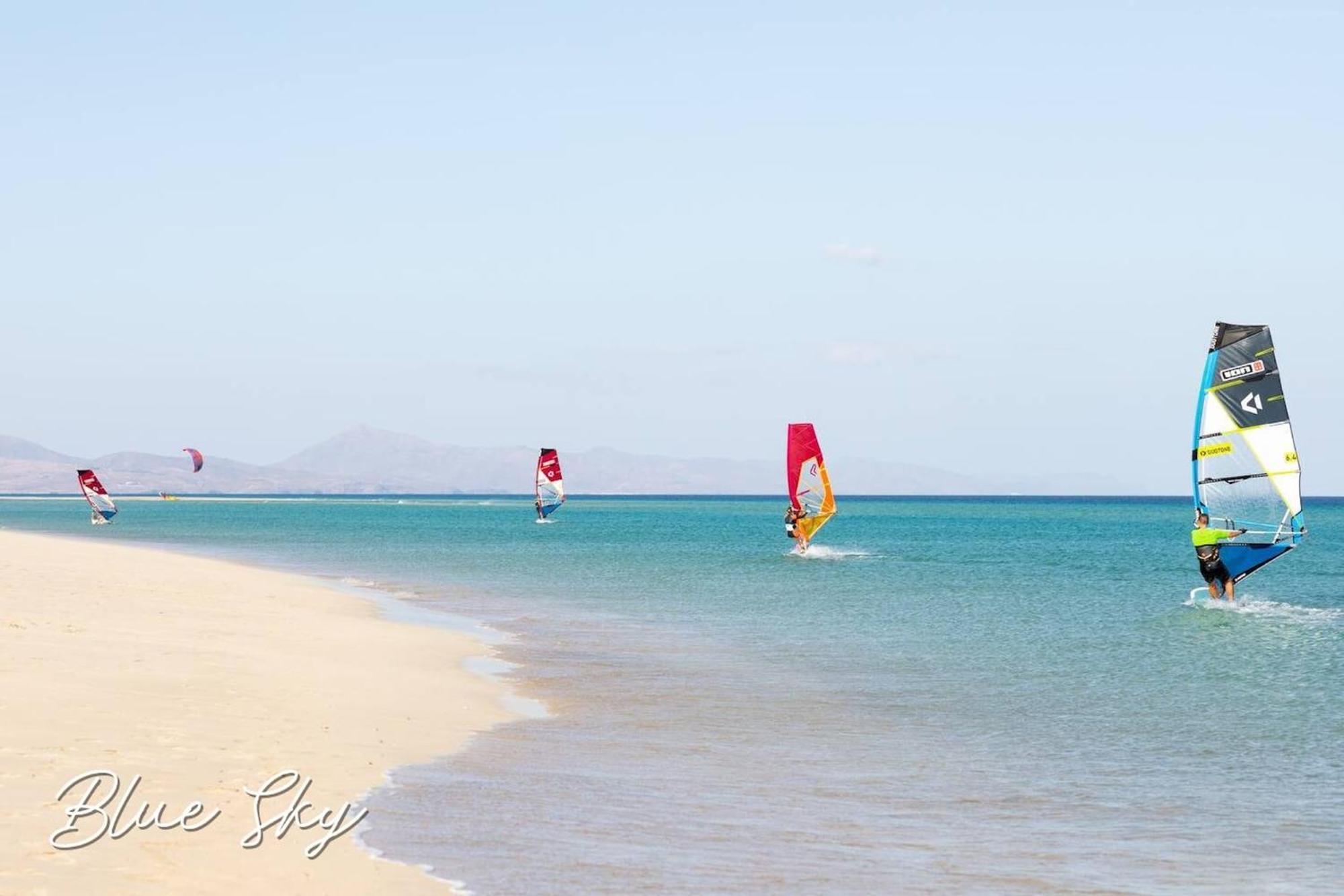 Corralejo Sun 335 Blue Sky By Rentalfue Bagian luar foto