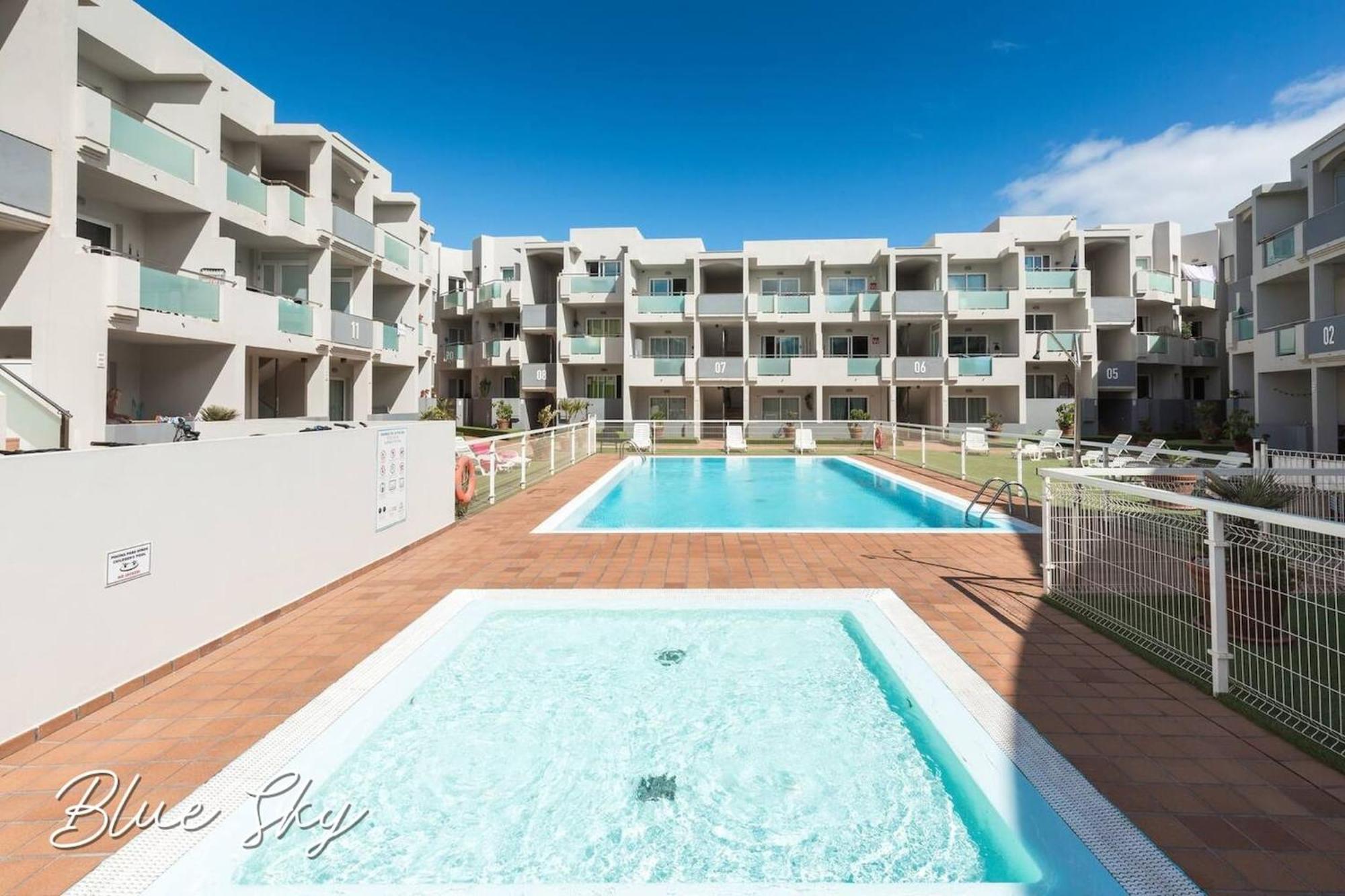 Corralejo Sun 335 Blue Sky By Rentalfue Bagian luar foto